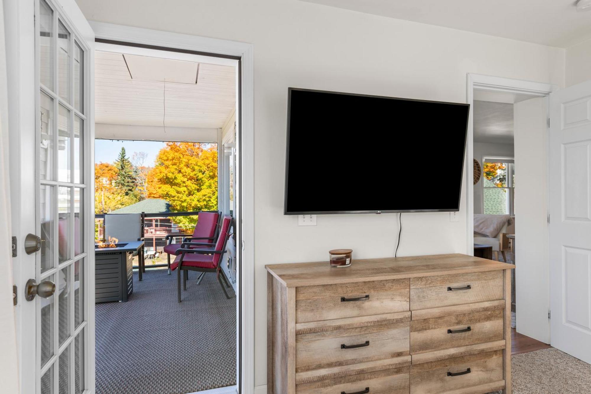 Central Lake Placid Mountain Views Exterior foto